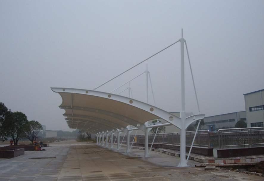 膜結構汽車遮陽棚案例